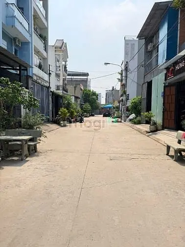 Bán Nhà Mới Xây Xong Chưa Qua Sử Dụng Đường 8M