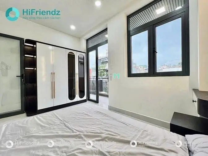 Căn Hộ Cao Cấp Full Nội Thất _ Ban Công Thoáng _Cầu Tham Lương - Q.12