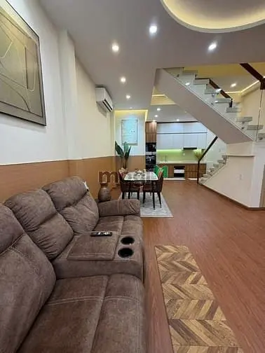 Full N.thất Nhà Đẹp Đường Nội Bộ Khu Tên Lửa 4,6X9M Nở 4,8M Ở Ngay