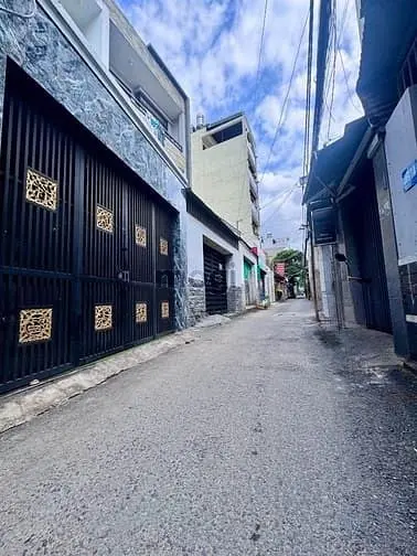 Nhà 100.8M², Hẻm Ô Tô Đậu Cửa,Phạm Văn Chiêu, Khu An Hội Tây.