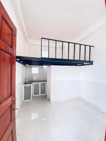 Phòng Gác Lửng Có Cửa Sổ Trời Cửa Sổ Hành Lang - 2.5Tr