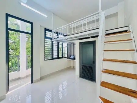 Khai Trương Gác Lửng Ban Công Ngay Tân Sơn Nhất, Nhà Ga T3