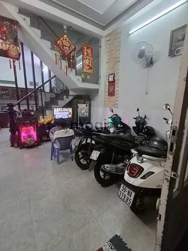 Giá Chỉ 4 Tỷ 9, Nhà Đẹp Hẻm 4M 4 Tầng - 4 Pn - Khu Lê Văn Quới