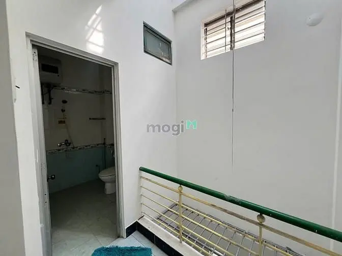 Bán Nhà Mặt Tiền Nguyễn Văn Trỗi Pleiku Gia Lai