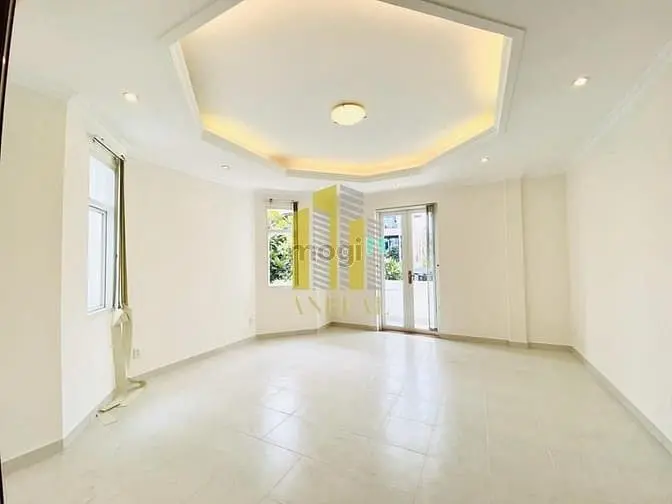 Cho Thuê Biệt Thự Nguyễn Văn Hưởng Giá 96 Triệu - Có Sân Vườn