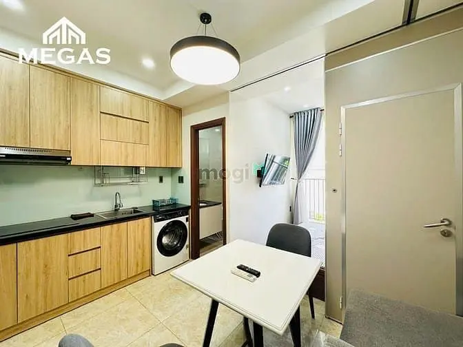 Căn Hộ 1 Phòng Ngủ Cao Cấp _ Ban Công, Cửa Sổ _ Ngay Trường Chinh, Q12