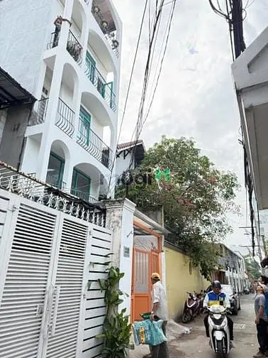 Cho Thuê Nhà Chdv Trần Văn Sắc, Phường Thảo Điền 18P-18Wc- 100Tr/Thg