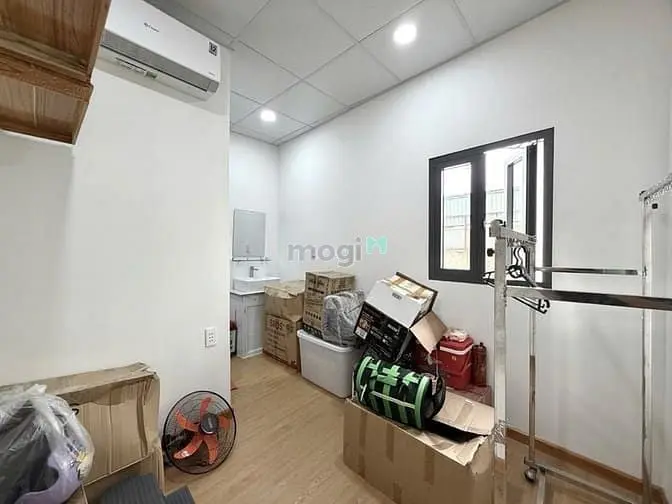 Bán Nhà Điện Biên Phủ Gần Ngay Quận 1, 22M2, 4 Tầng , Nhỉnh 3.9 Tỷ Tl