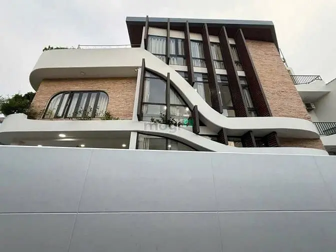 Nhà 1 Trệt 2 Lầu Góc 2 Mặt Tiền Đường 19, P. Linh Chiểu Thủ Đức