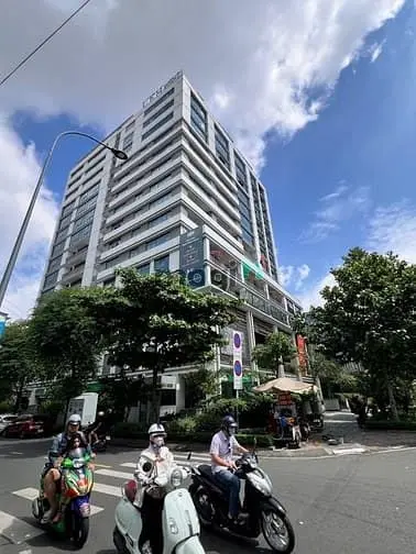 Cho Thuê Tòa Nhà Mt Nguyễn Tri Phương Dt > 2000M2 Đối Diện Đh Kinh Tế