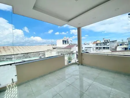 Ktx Cao Cấp Kế Bên Đh Công Nghiệp 4Người/1 Phòng