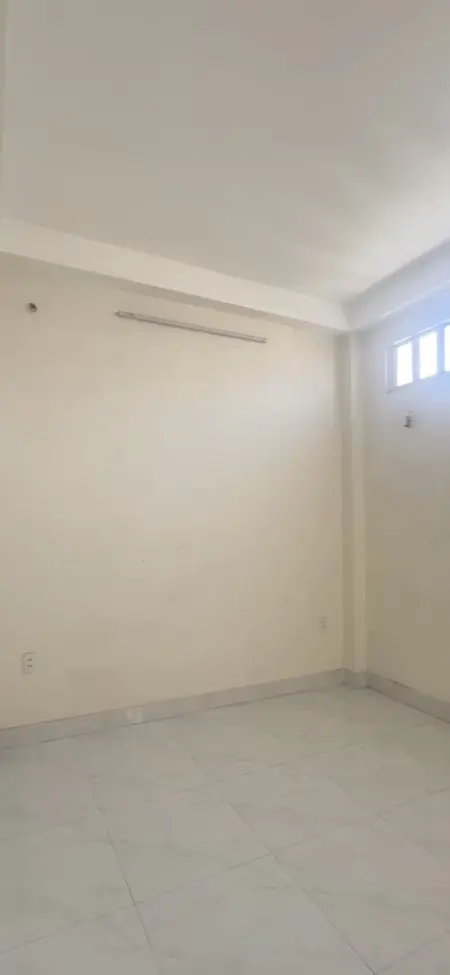 Chính Chủ Share Lại 1 Tầng Trong Nhà Nguyên Căn