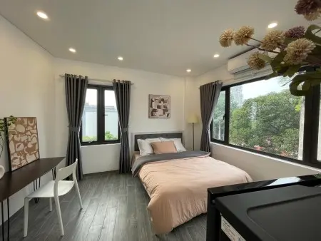 !Cho Thuê Phòng Có Cửa Sổ Trời- Tách Bếp - Full Nội Thất - Gần Ngã Tư Hàng Xanh, Hutech.