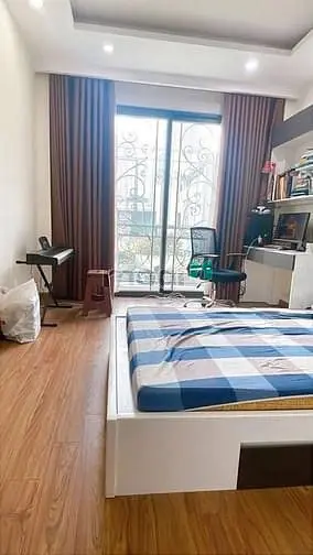 Ngô Quyền Hà Đông-5Tầng- Oto 7 Chỗ Đỗ Cửa- Ngõ Thông Thoáng