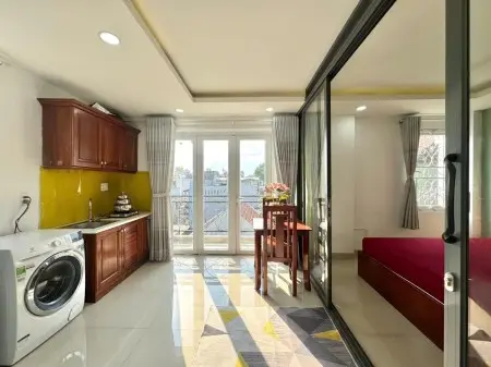 Căn Hộ Cao Cấp Có View Ban Công Siêu Thoáng Full Nội Thất Tiện Nghi Ngay Hoàng Sa Và Phạm Văn Hai