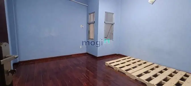 Cần Cho Thuê Căn Nhà 1 Trệt 3 Lầu Hẻm Xe Hơi Nguyễn Văn Thương (D1)