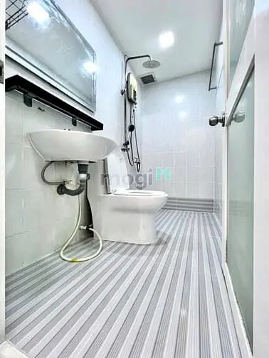 Cho Thuê Căn Hộ Sen Xanh, Dt 80M2, 3Pn, Giá 10Tr/Tháng.