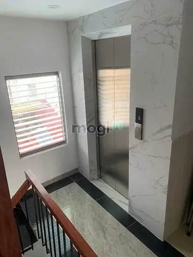 Quan Nhân Nhà Ngay Đầu Ngõ, 7 Tầng Thang Máy Vào Ở Ngay