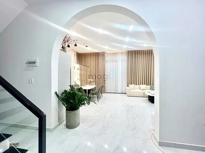 Bán Biệt Thự Siêu Đẹp 341M2, Hoàng Văn Thụ Đà Lạt Gần Làng Hoa Vạn Thà