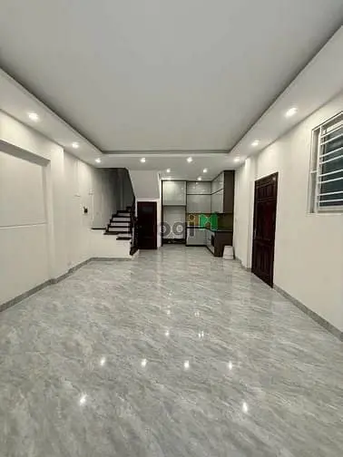 Bán Nhà Ngõ Kinh Doanh Hoàng Hoa Thám ( Gần Ngọc Hà) Giá 14.5 Tỷ