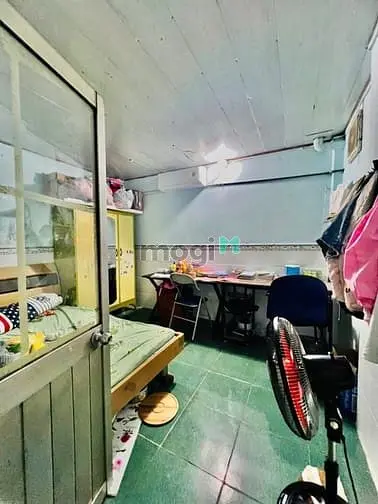 P. Bình Chiểu, Nhà C4 Cũ 98M2, Hxh Cách 1 Căn, Ngộp Bank Chỉ 3.65 Tỷ