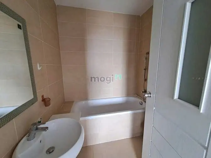 C/C Screc, Coopmart Trường Sa, Q3, Căn Góc, 107M2, 3Pn, 2Wc, Giá 14Tr5