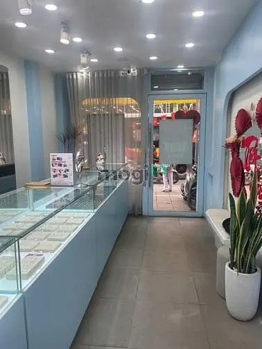 Hàng Đẹp | 40M2 | 5 Tầng Mới | Bán Nhà Mặt Phố Xuân Thuỷ