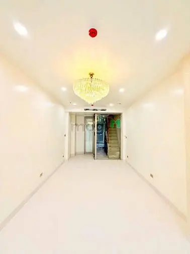 Cho Thuê Nhà Mặt Phố Đường Bưởi Dt 50M²X8 Tầng, Mt 3.5M, Giá:60Tr/Th