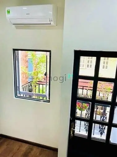 Siêu Phẩm Tân Bình Giáp Q10 - Hẻm 5M Thông Ô Tô - 4 Lầu - 7 Căn Hộ Dv