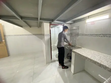 Cho Thuê Phòng Trọ Gác Lửng Rộng Rãi - Giá Hợp Lý Tại Trường Chinh - P.13 - Tân Bình