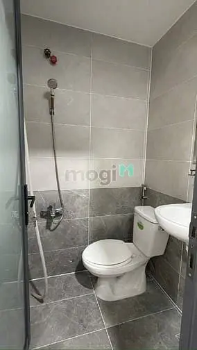 Bán Nhà Quận Tân Phú Kênh Tân Hóa, 20M2, 3 Tầng, Nhỉnh 2 Tỷ Tl