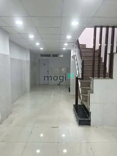 🏠Cho Thuê Nhà Nguyên Căn Mặt Tiền Chợ-Bình Trị Đông-Binh Tân