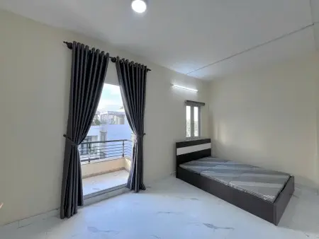 Cho Thuê Căn 1Pn Ban Công Ngay Đảo Kim Cương Quận 2