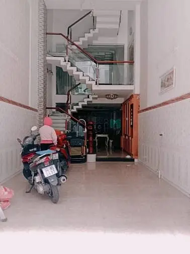 Bán Nhà Quận Tân Bình Cống Lỡ, Đường 8M, 72M2, 5 Tầng , Nhỉnh 8 Tỷ Tl