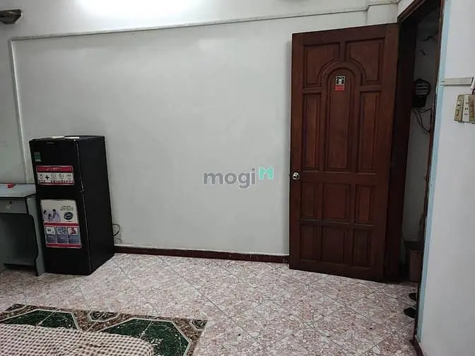 Phòng Mặt Tiền Đinh Bộ Lĩnh, P.26, 20M2, Đủ Nội Thất, 3.3Tr