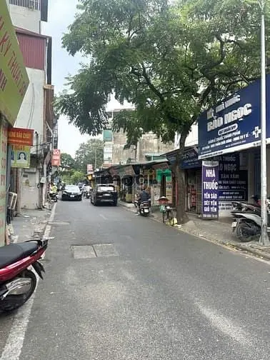 Hàng Hot|Mặt Phố Dương Quảng Hàm|100M2 X 3 Tầng | Mt 4.5M | Giá 38 Tỷ