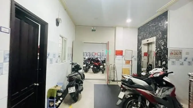 Chdv Doanh Thu 140Tr/Th 32P + Thang Máy Vườn Lài, Dt 12X17 Giá 23 Tỷ 4