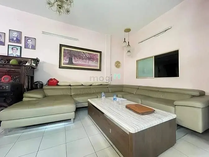 Nhà 4 Tầng – Hxh Quay Đầu – Ngang 6M – 2 Mặt Thoáng – Có Garage –20 Tỷ