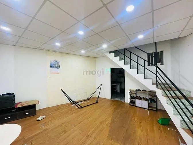 P. Trường Thọ, Đvb, Cách Ga Metro 1Km, Nhà 40 M2 2T Kqh Chỉ 2.99 Tỷ.