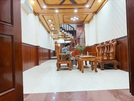 Cho Thuê Nhà 5 Tầng Mt Đường 12M Gần Bệnh Viện Lê Văn Thịnh Có Điện Mặt Trời