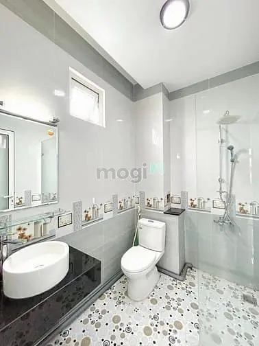 Căn Hộ 1 Phòng Ngủ, 1 Phòng Khách Gần Etown Cộng Hòa, Tân Bình