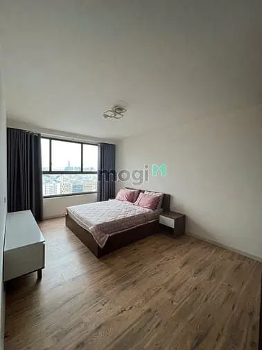 Kingston 83M2,2Pn Sổ Sẵn Giá 8Ty Nhà Ntcb Dag Trống Sẵn Ạ