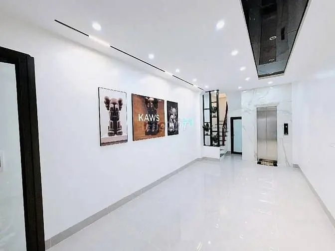 Khương Đình - Chưa Tới 10 Tỷ Nhà Mới Kính Coong 6T Thang Máy Sát Vin