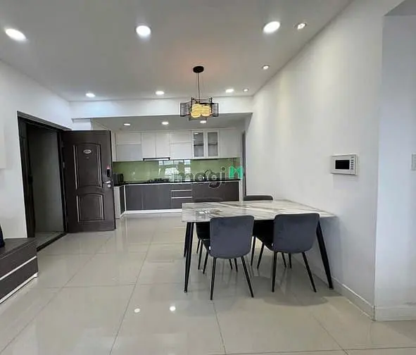 Cho Thuê Happy Valley 3Pn 100M² –Full Nội Thất, Có Ô Xe Hầm – Chỉ 28Tr