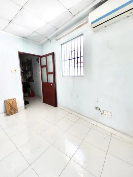 Cho Nữ Thuê Phòng Trần Hưng Đạo Q5 - Cửa Sổ Ánh Sáng