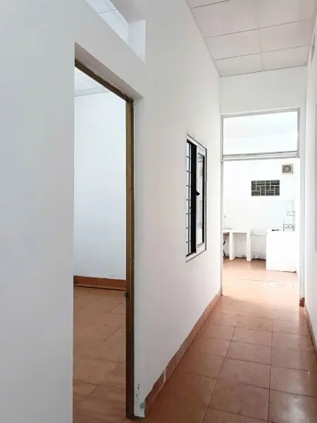 Chính Chủ Cho Thuê Nhà Nguyên Căn, Ngõ Rộng, Thoáng Mát, Đủ Đồ 90M2