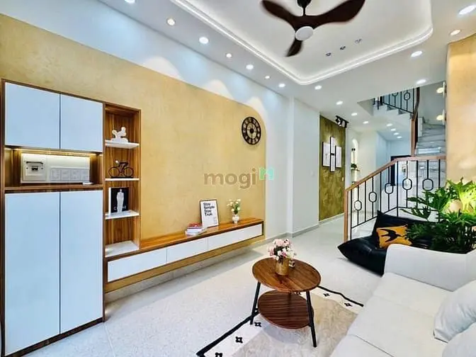 Ngay Khu Phan Xích Long Sầm Uất - Phú Nhuận - 46M2 A4 - 4 Tầng - 5Pn