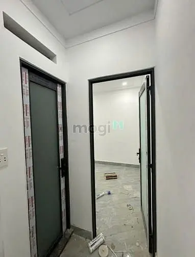 Nhà Đường Tôn Thất Thuyết Q4 Giá 2Ty4 - Gần Siêu Thị Metro