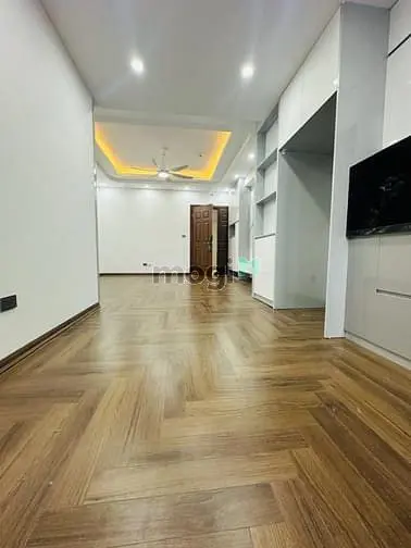 Bán Căn Hộ 3Pn Toà Chung Cư Mới Xây Phố Nguyễn Chánh