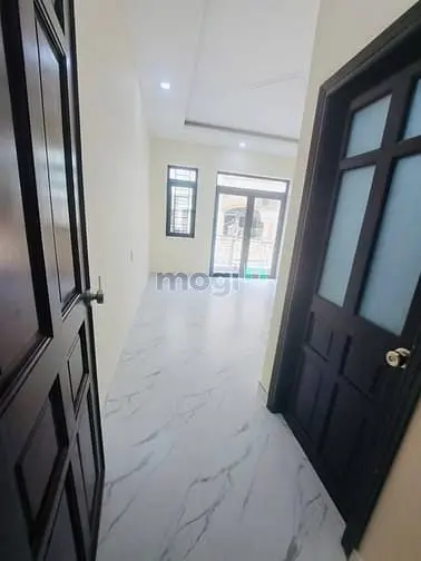 Gấp - Hẻm Tô Hiến Thành Quận 10 - 72M2 5 Tầng Btct - Chỉ Còn 1 Ty 655